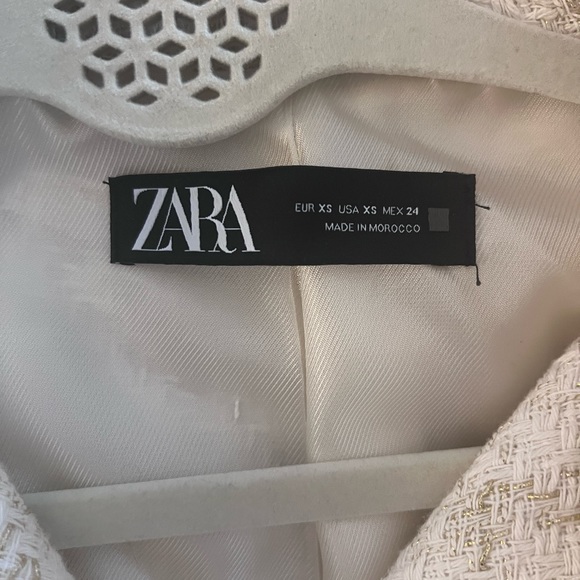 Zara Brocade Boxy Blazer - Picture 5 of 5